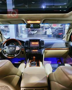 تويوتا لاندكروزر